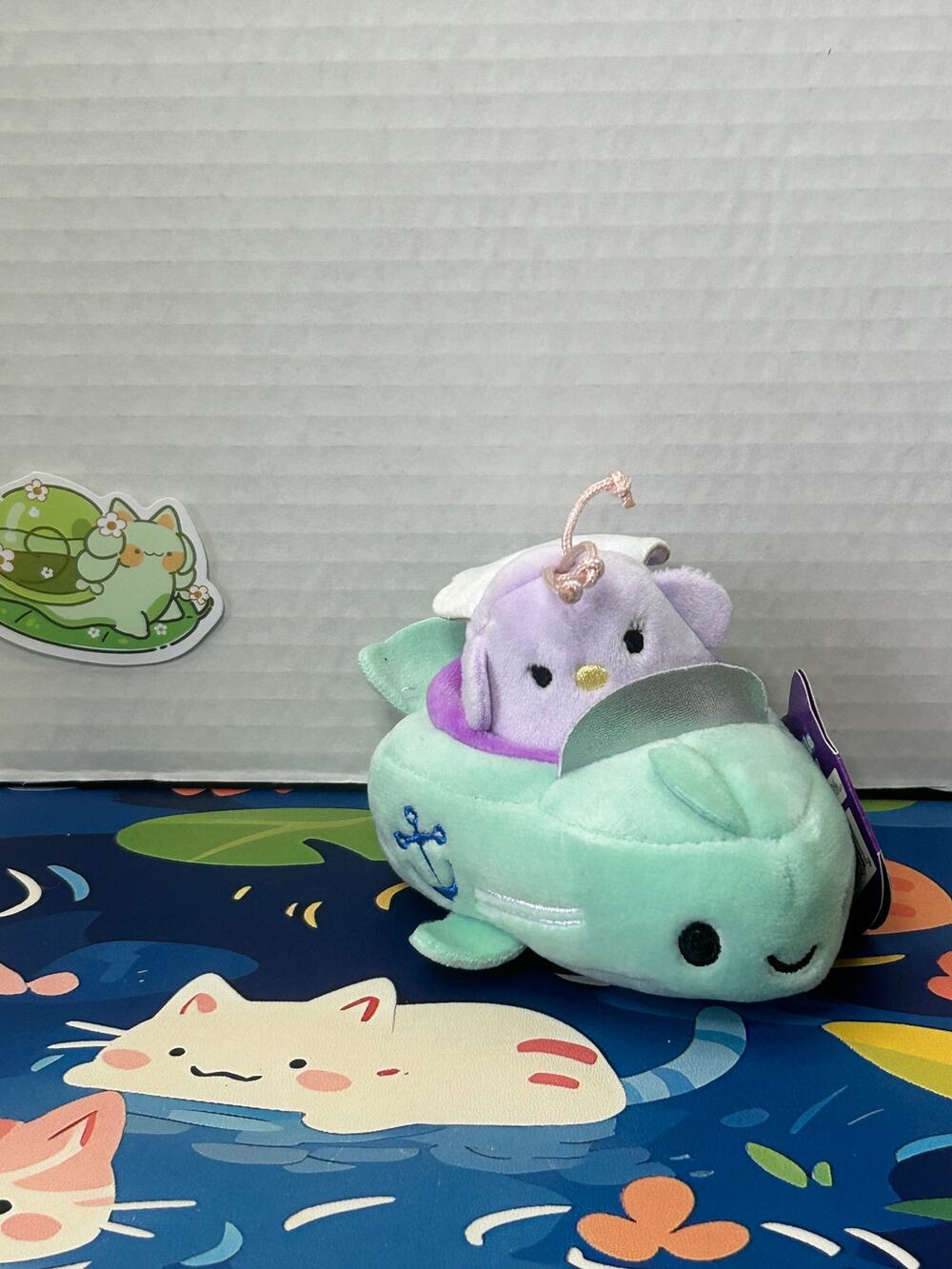Squishmallow Elina Peacock Squishville & Perry Dolphin Boat Vehicle